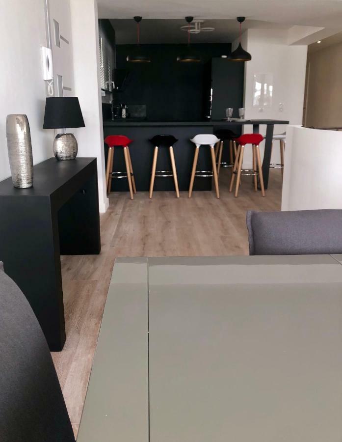 Penthouse Cassis Apartment ภายนอก รูปภาพ